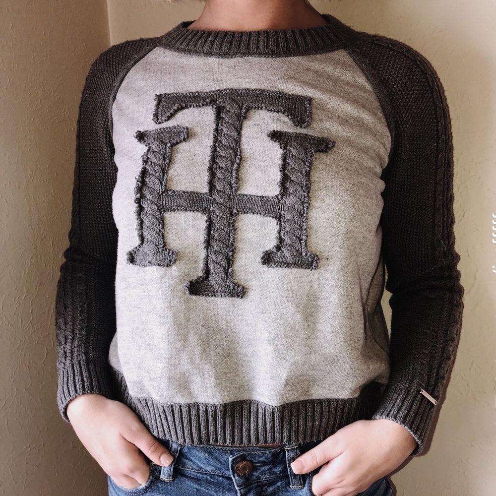 Tommy Hilfiger sweater